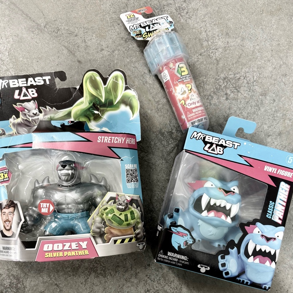 Mr. Beast Lab Bundle ~ Oozy Stretchy Hero, Panther Figure & 3 Mystery Micro Beas
